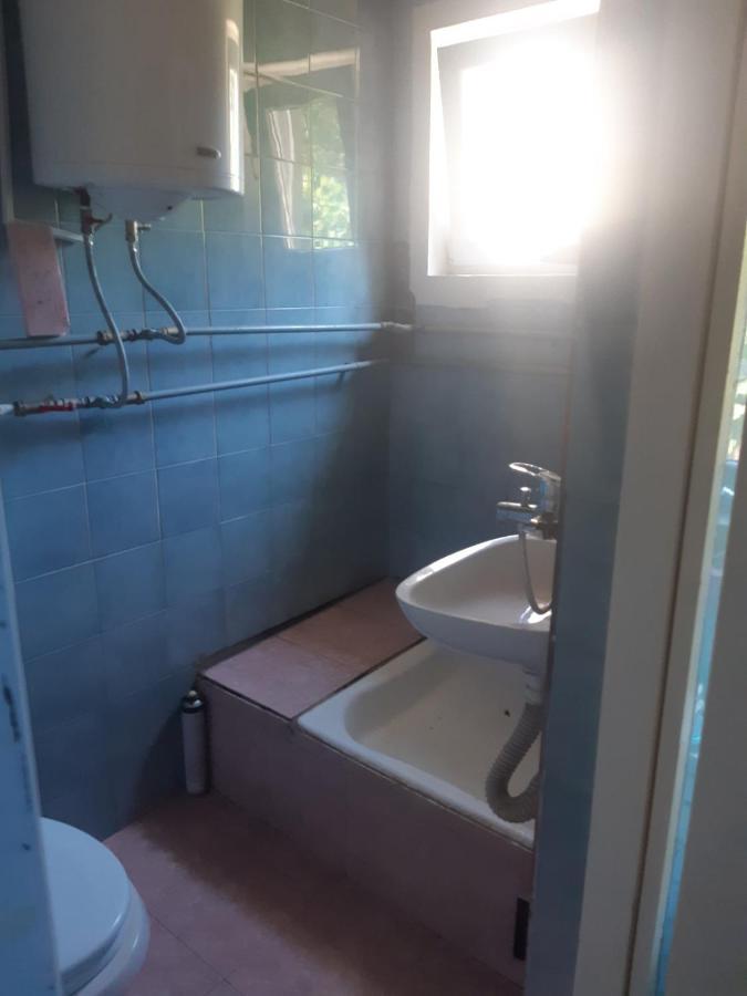 Apartman Novi Sad - Apartment Novi Sad Sremska Kamenica المظهر الخارجي الصورة
